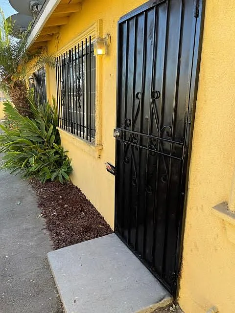 Building Photo - 212 E Imperial Hwy #1/2