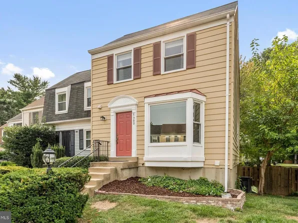 7400 Meadowleigh Way, Alexandria, VA 22315