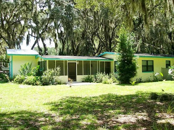 3rd image of 121 Magnolia Ave
