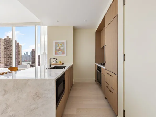 501 3rd Avenue image 3 of 12