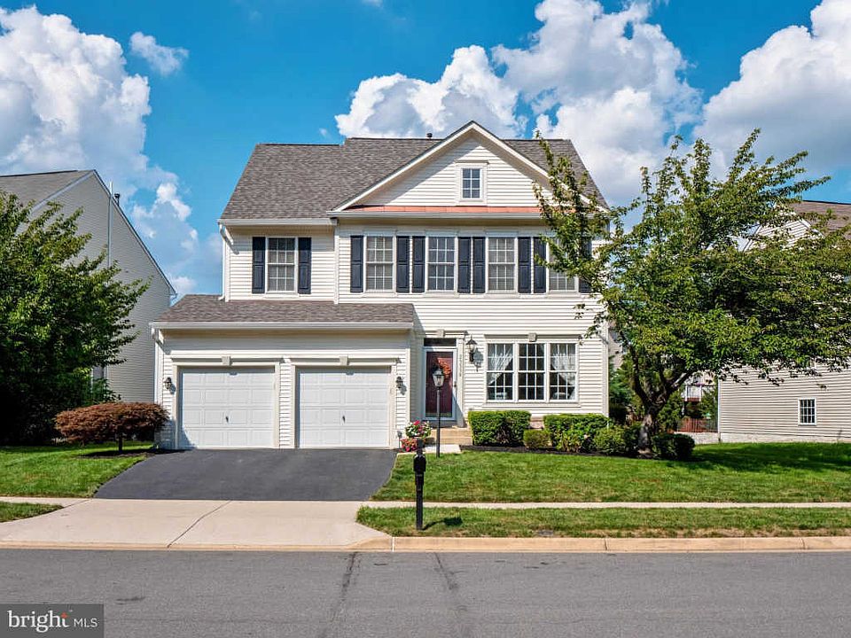 25558 Dabner Dr, Chantilly, VA 20152 | Zillow