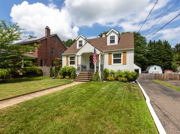 437 3rd Ave