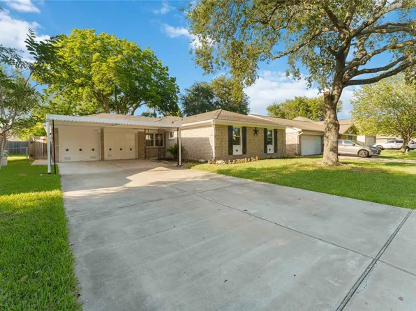 13414 Linden St, Sugar Land, TX 77498