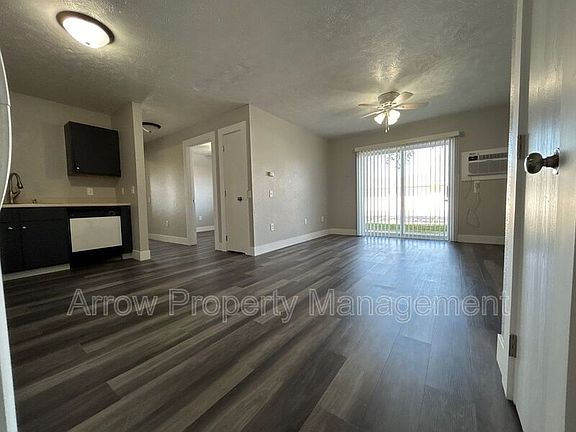 2nd image of 940 S 27th St Unit 2