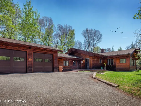 529 Quaking Aspen Dr, Driggs, ID 83422
