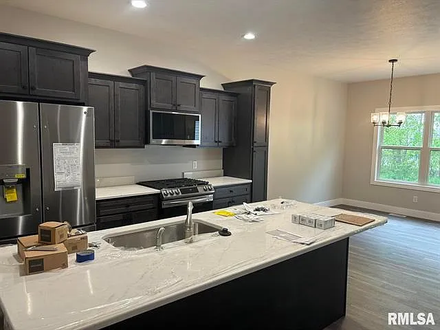 3 bed, 1632 sqft, $2,700 — Photo 3