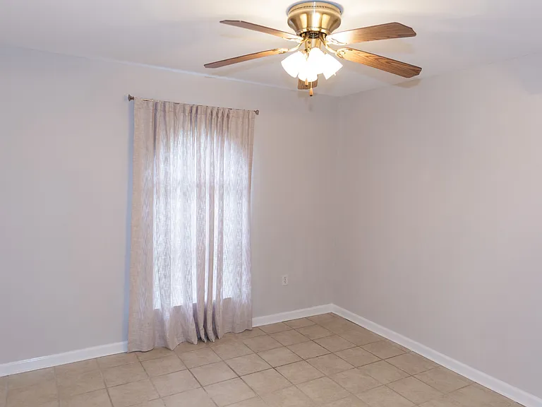 3228 Veronica Dr — Photo 18