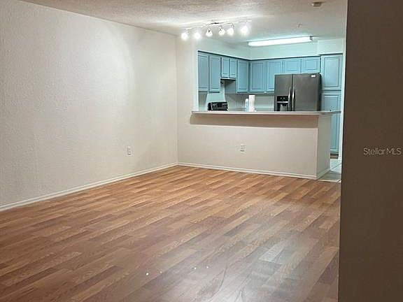 4th image of 13827 Fairway Island Dr APT 1235