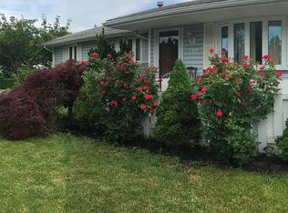 139 Shelmont Dr, Rochester, NY 14621