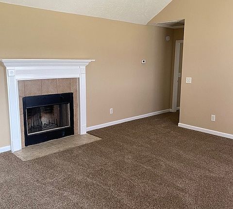 4th image of 517 Barking Dr