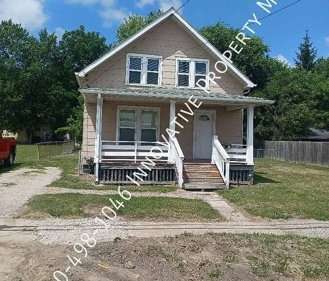 3012 S Grand Traverse St — Photo 1
