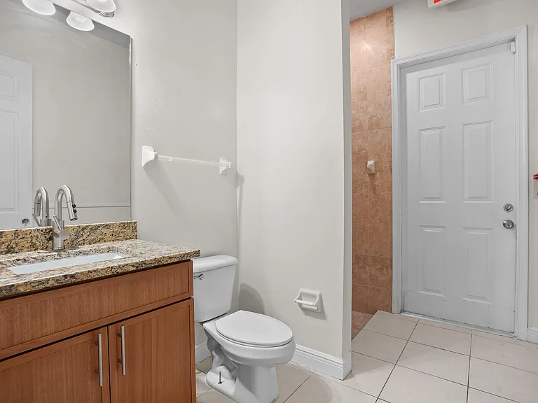 1092 SW Majorca Ave — Photo 27