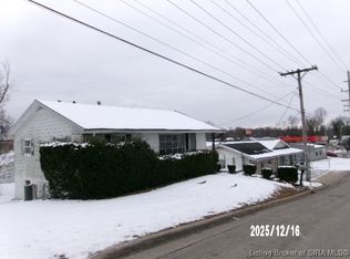 1502 Beech St, Bedford, IN 47421