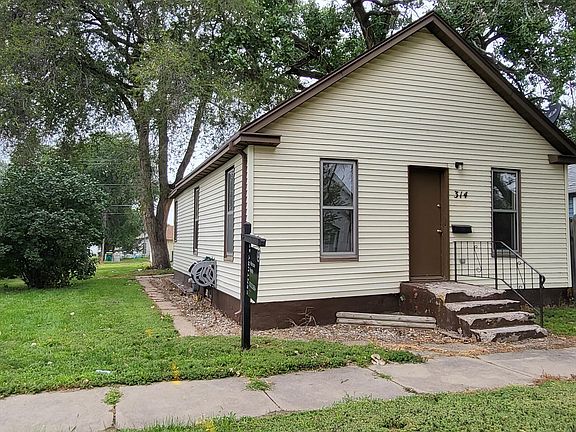 2nd image of 314 S 10th St