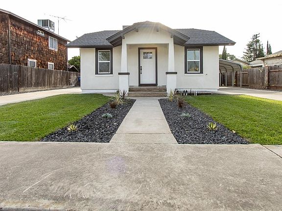 2nd image of 2520 2nd St