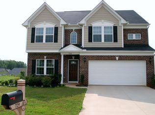 729 Ethridge Point, Boiling Springs, SC 29316