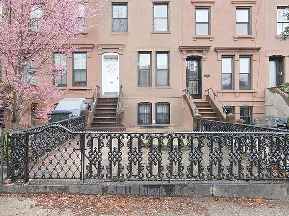 19 2nd St, Brooklyn, NY 11231