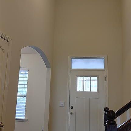 5th image of 9142 Brook Park Dr