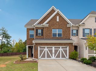 1190 Hampton Oaks Dr, Alpharetta, GA 30004