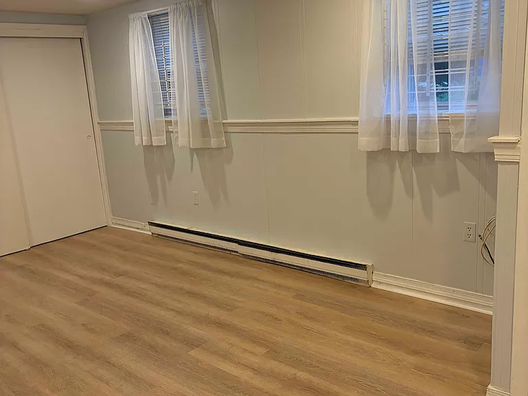 27 Elmwood Park #6 — Photo 12