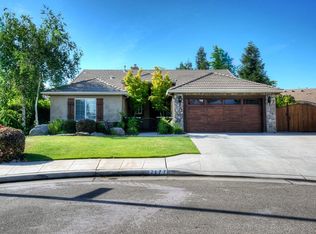 2177 E Sawgrass Ave, Fresno, CA