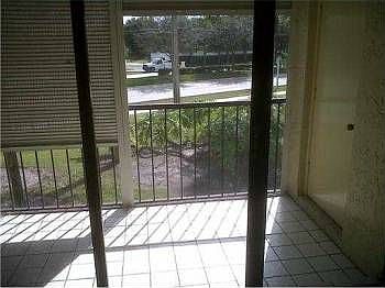 3rd image of 16178 Laurel Dr