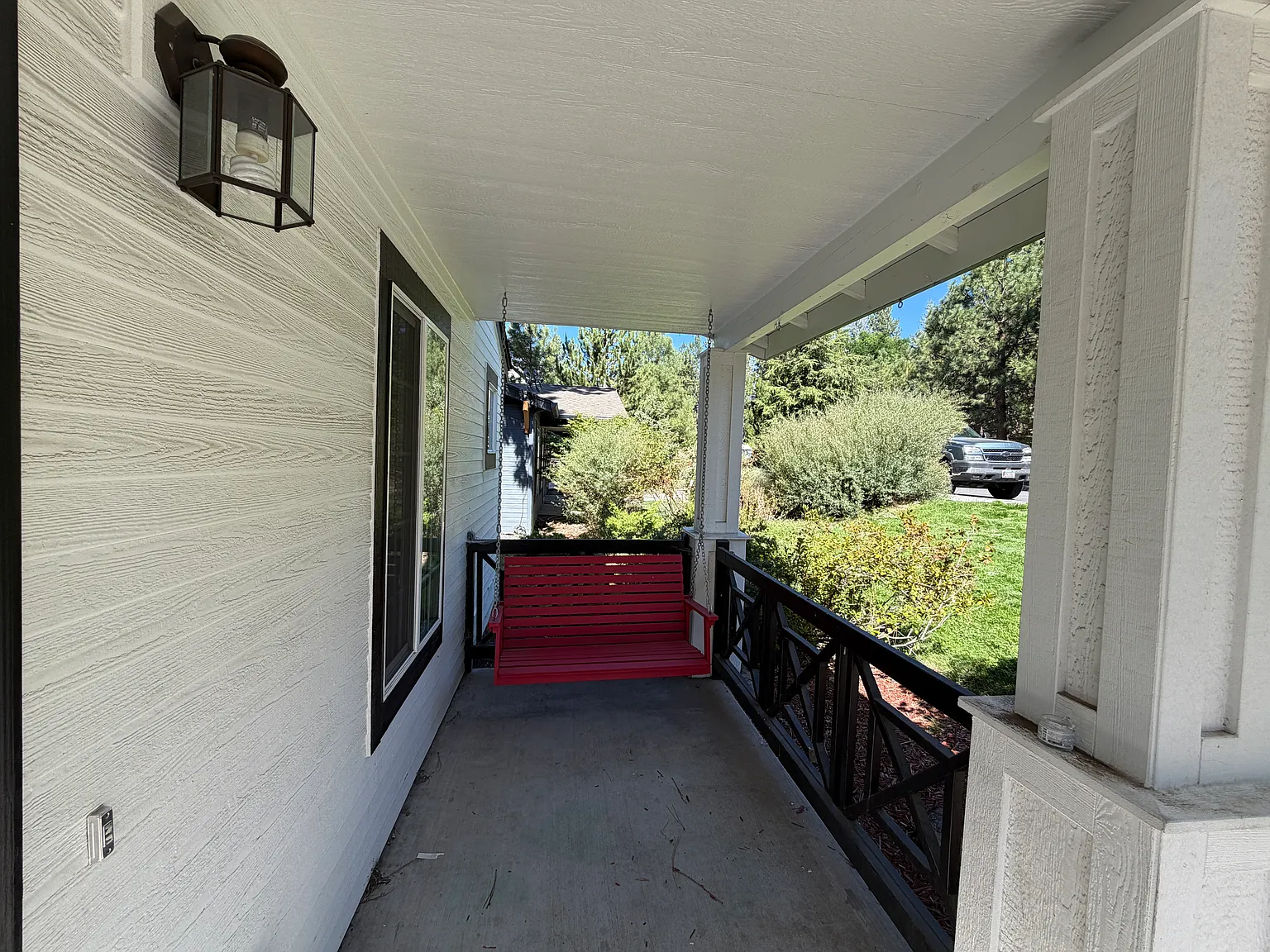 3 bed, 2.5 bath, 1614 sqft, $3,300 — Photo 4