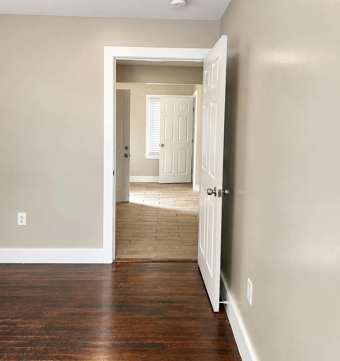 2 bed, 1.5 bath, 875 sqft, $1,950 — Photo 3