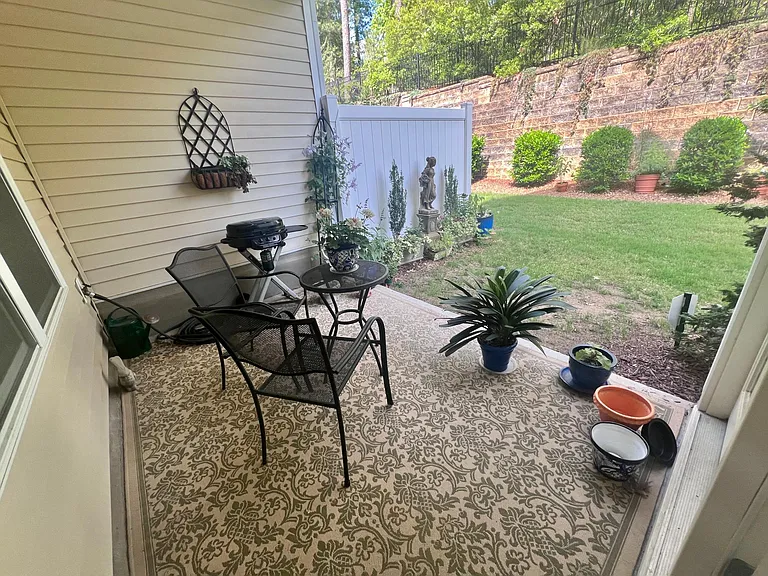4116 Vallonia Dr — Photo 4