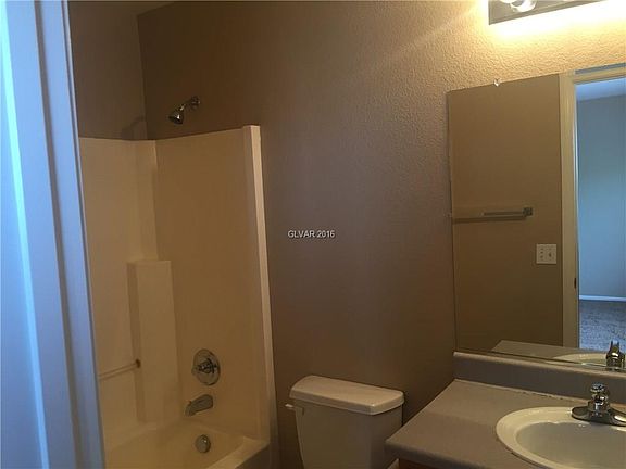 5th image of 728 Horse Stable Ave #0
