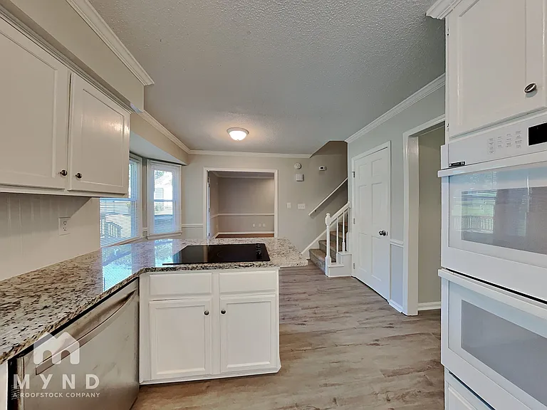 9205 Meadow Sweet Ct — Photo 10