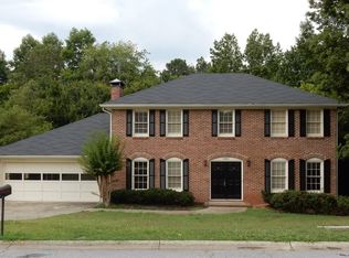 4800 Village North Ct, Dunwoody, GA 30338