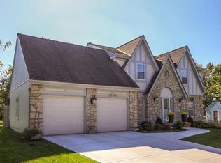 22605 W 53rd Pl, Shawnee, KS 66226