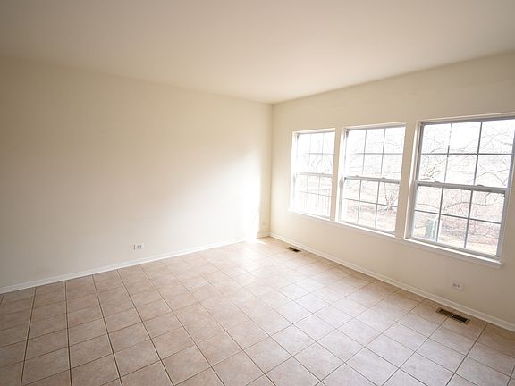 3rd image of 1825 Kelberg Ave