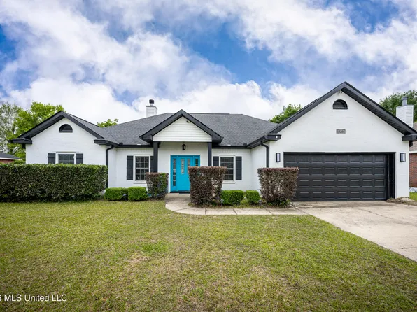 15208 Lisa Dr, Biloxi, MS 39532
