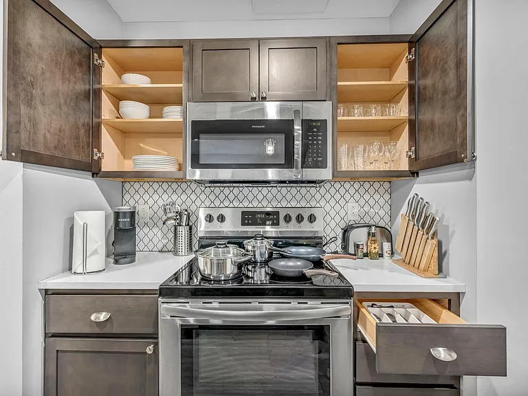 Athlon - One Bedroom Suite