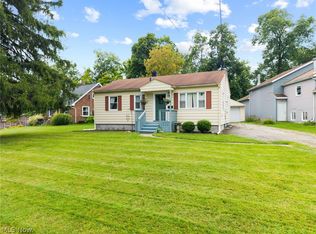 454 W Park Blvd, Medina, OH 44256