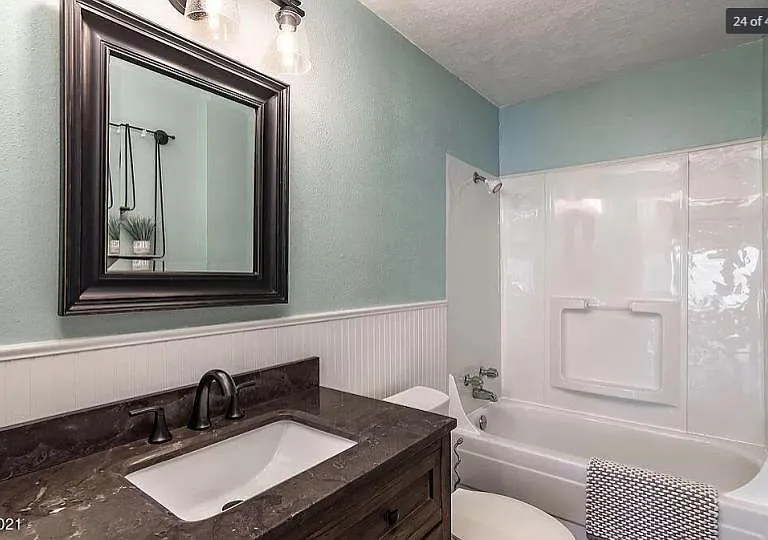 3276 SW Anchor Ave — Photo 9