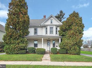 121 W Forrest Ave, Shrewsbury, PA 17361