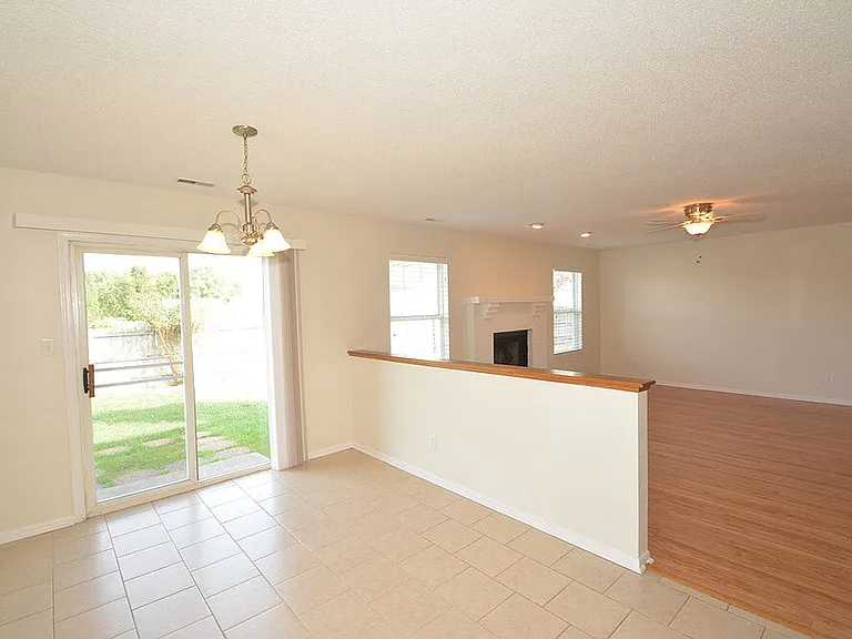 7394 Tassel Ct — Photo 9