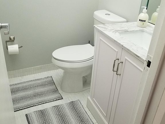 3rd image of 200 177th Dr APT 514