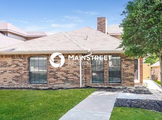 1429 Homestead Ln, Carrollton, TX 75007