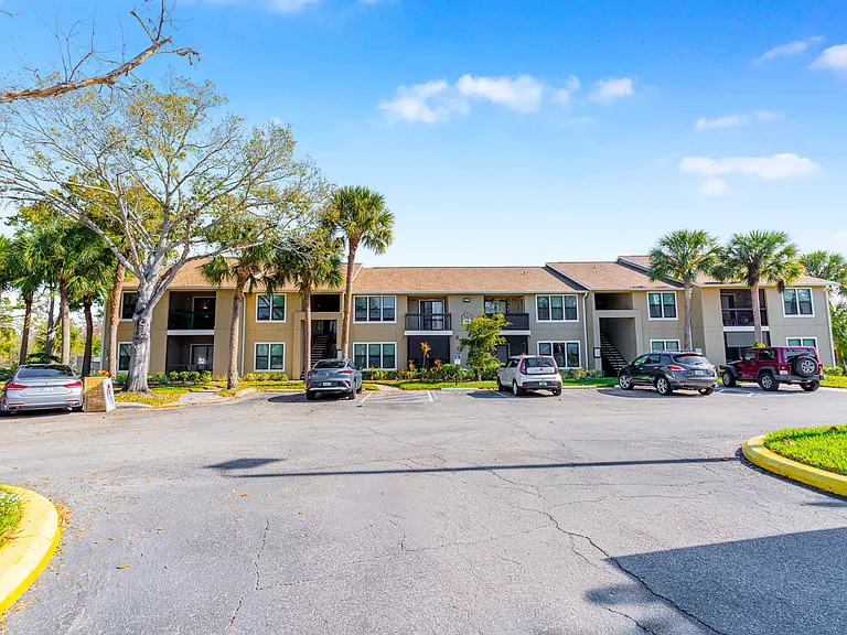 4021 Crockers Lake Blvd #24 — Photo 39