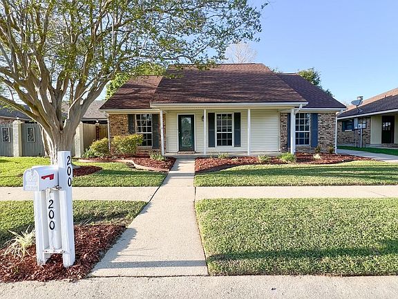 3rd image of 200 Turtle Creek Dr