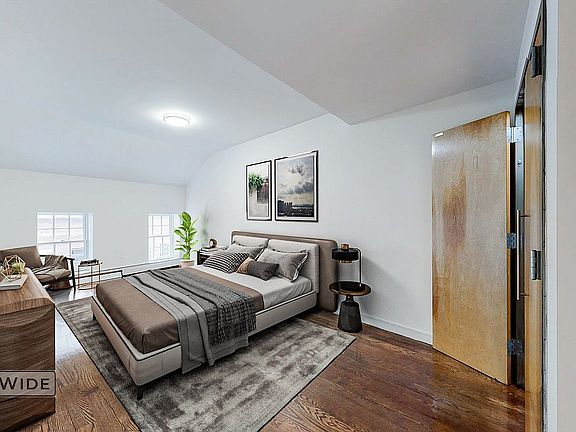 5th image of 19 S William St APT 4