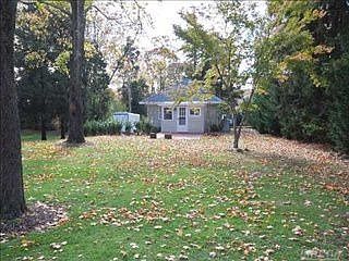 1st image of 775 Holbrook Ln