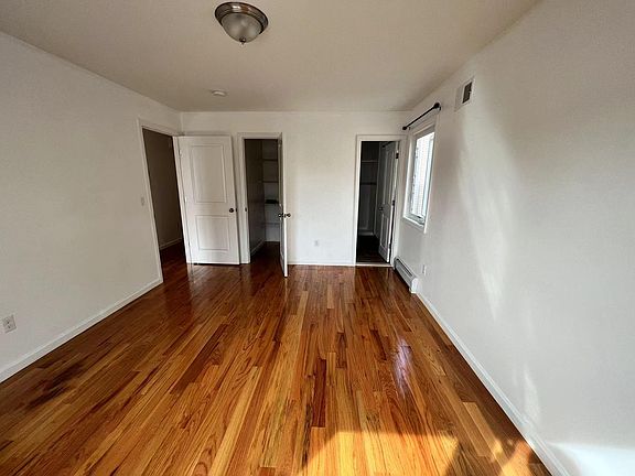 3rd image of 232 Burgher Ave #1