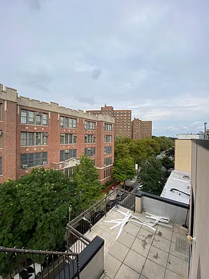 Rented by Douglas Elliman | media 2