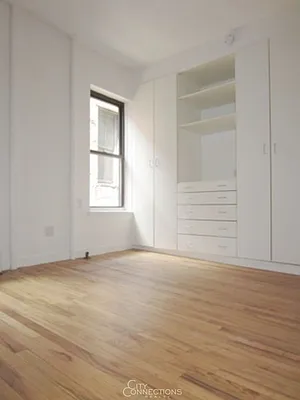 Rented by City Connections Realty | media 19