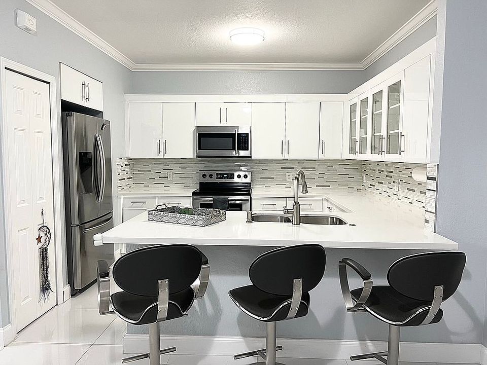 1st image of 3913 SW 156th Ave #278